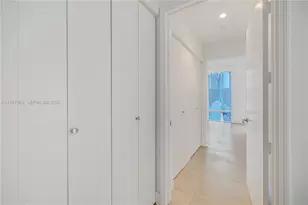 1010 SW 2nd Ave, Miami, FL 33130 - Photo 23