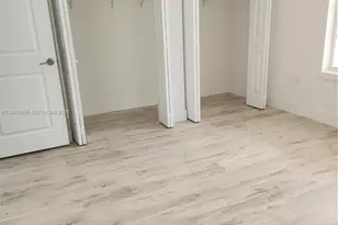 22065 Miami Ave, Unincorporated Dade County, FL 33170 - Photo 19