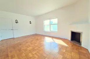 4035 N Meridian Ave, Miami Beach, FL 33140 - Photo 11