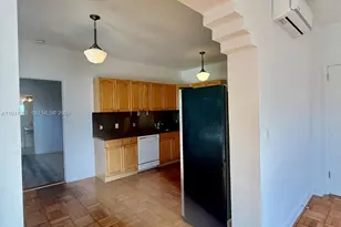 4035 N Meridian Ave, Miami Beach, FL 33140 - Photo 11