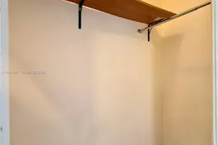 4035 N Meridian Ave, Miami Beach, FL 33140 - Photo 21