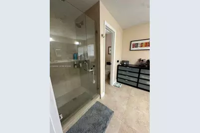 1063 Sunflower Cir, Weston, FL 33327 - Photo 33