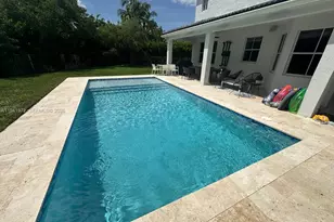 1063 Sunflower Cir, Weston, FL 33327 - Photo 9