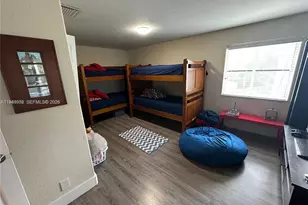 1063 Sunflower Cir, Weston, FL 33327 - Photo 27