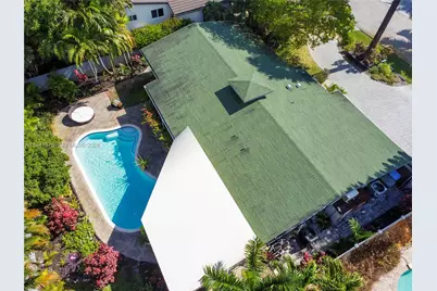 1561 NE 47th St, Oakland Park, FL 33334 - Photo 39