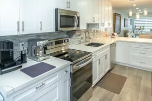 2400 Malayan Dr, Delray Beach, FL 33445 - Photo 9