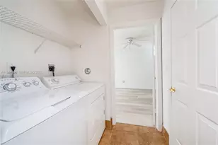 2296 NW 171st Terrace, Pembroke Pines, FL 33028 - Photo 23