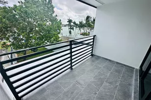 7157 W 19th Ct, Hialeah, FL 33014 - Photo 21