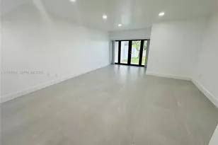 7157 W 19th Ct, Hialeah, FL 33014 - Photo 11