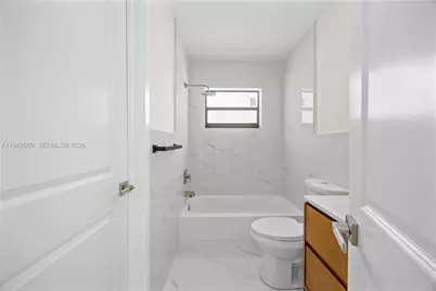 3850 NW 188th St, Miami Gardens, FL 33055 - Photo 29