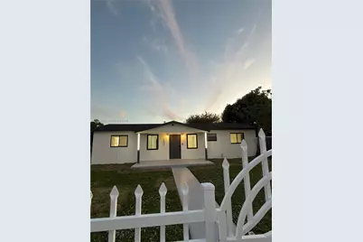 3850 NW 188th St, Miami Gardens, FL 33055 - Photo 7