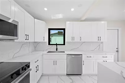 3850 NW 188th St, Miami Gardens, FL 33055 - Photo 5