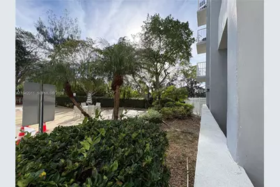 [Address not provided], Miami, FL 33179 - Photo 27