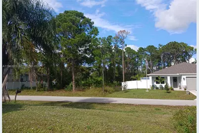 249 San Luis St SW, Palm Bay, FL 32908 - Photo 3