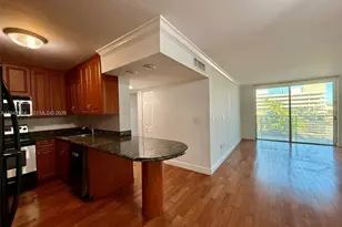 1605 Bay Rd, Miami Beach, FL 33139 - Photo 9