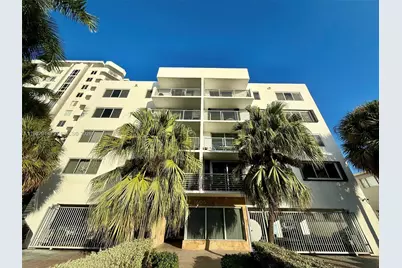 1605 Bay Rd #407, Miami Beach, FL 33139 - Photo 1