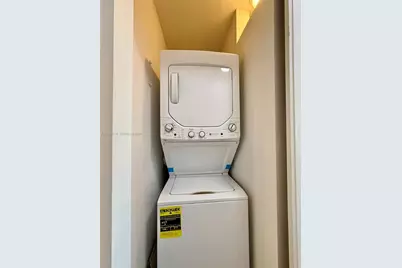 1605 Bay Rd #407, Miami Beach, FL 33139 - Photo 29