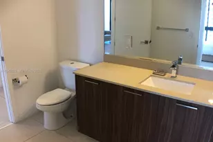 5252 NW 85th Ave, Doral, FL 33166 - Photo 9