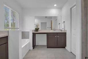 20876 NW 9th Path, Miami Gardens, FL 33169 - Photo 17