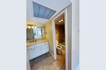 625 Biltmore Way #1005, Coral Gables, FL 33134 - Photo 11