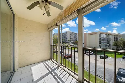 801 Three Islands Blv #319, Hallandale Beach, FL 33009 - Photo 11