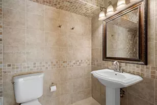 801 Three Islands Blv, Hallandale Beach, FL 33009 - Photo 7
