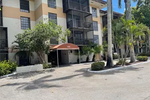 5530 NW 44th St, Lauderhill, FL 33319 - Photo 1