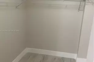 5530 NW 44th St, Lauderhill, FL 33319 - Photo 9