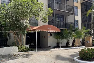 5530 NW 44th St, Lauderhill, FL 33319 - Photo 11