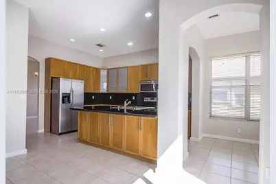 19416 SW 25th Ct, Miramar, FL 33029 - Photo 7