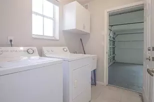 19416 SW 25th Ct, Miramar, FL 33029 - Photo 9