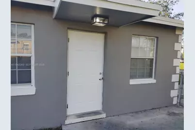 304 NW 6th Ave, Boynton Beach, FL 33435 - Photo 1