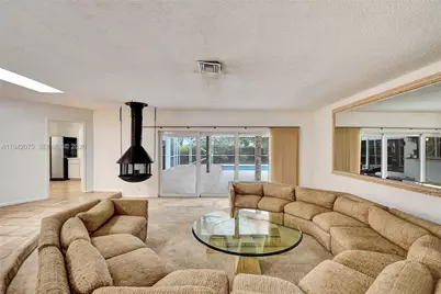 7420 SW 13th St, Plantation, FL 33317 - Photo 15