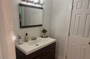 412 W 15th St, Hialeah, FL 33010 - Photo 19