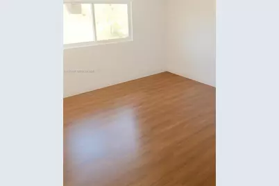 16585 NE 3 Ave, Miami, FL 33162 - Photo 7