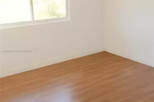 16585 NE 3 Ave, Miami, FL 33162 - Photo 7