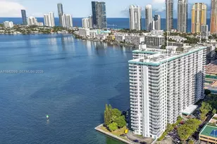 301 174th St, Sunny Isles Beach, FL 33160 - Photo 3