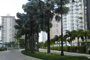 301 174th St, Sunny Isles Beach, FL 33160 - Photo 37