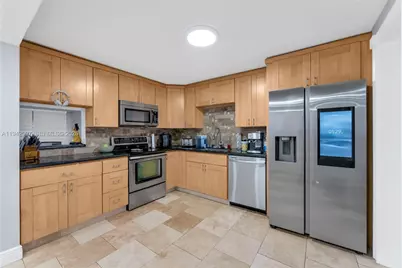 7653 NW 79th Ave #109, Tamarac, FL 33321 - Photo 5