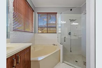 16421 SW 64th Ter, Miami, FL 33193 - Photo 21