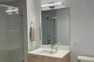 16385 Biscayne Blvd, North Miami Beach, FL 33160 - Photo 23