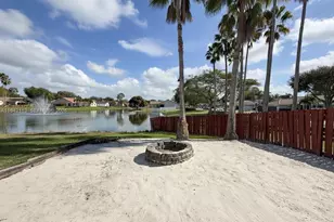 12585 SW 9th Pl, Davie, FL 33325 - Photo 37