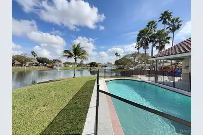 12585 SW 9th Pl, Davie, FL 33325 - Photo 41