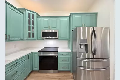 12585 SW 9th Pl, Davie, FL 33325 - Photo 13