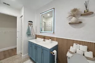 12585 SW 9th Pl, Davie, FL 33325 - Photo 31