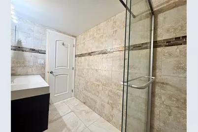 3800 S Ocean Dr #519, Hollywood, FL 33019 - Photo 27