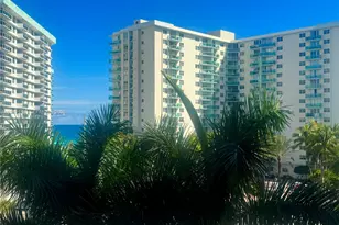 3800 S Ocean Dr, Hollywood, FL 33019 - Photo 23