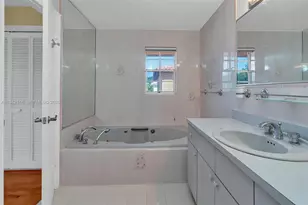 5309 Alton Rd, Miami Beach, FL 33140 - Photo 17