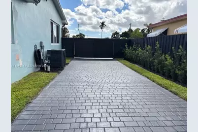 9315 SW 44th St #9315, Miami, FL 33165 - Photo 17