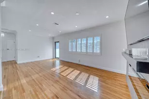 9315 SW 44th St, Miami, FL 33165 - Photo 7